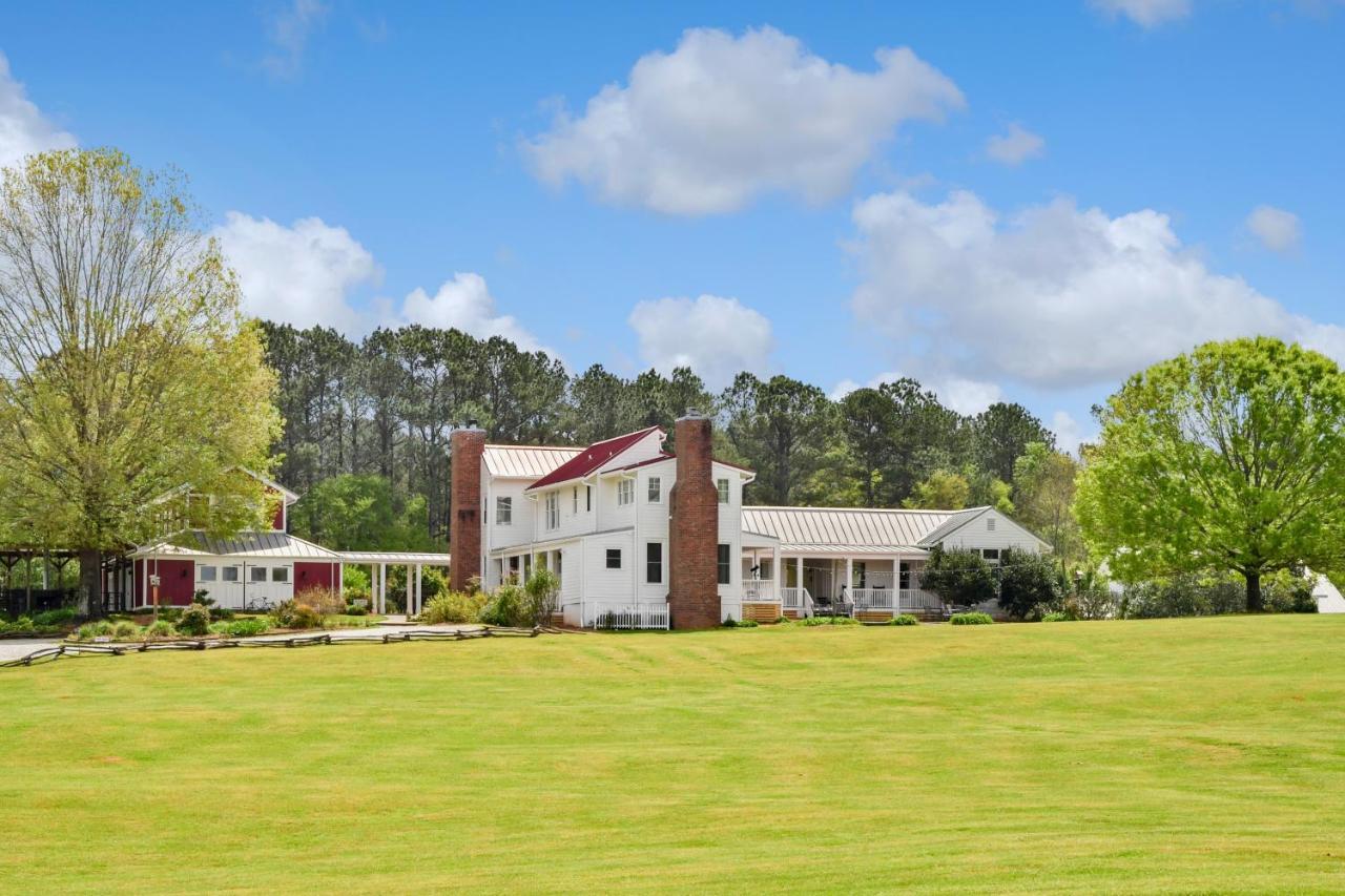The Farmhouse Inn Buckhead Exteriör bild