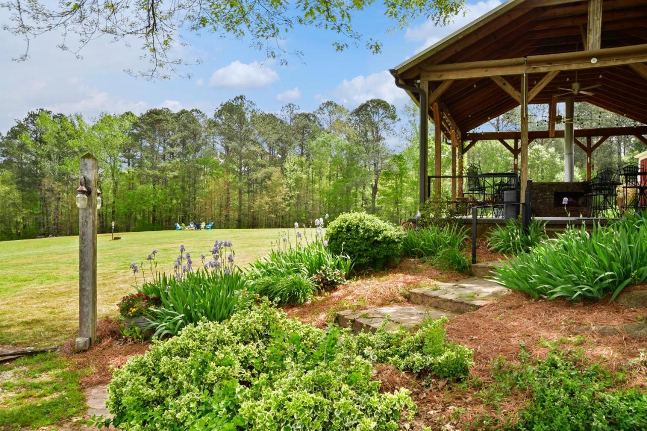 The Farmhouse Inn Buckhead Exteriör bild