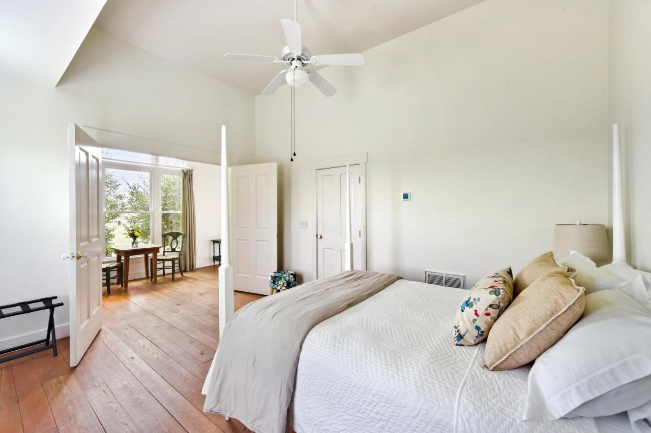 The Farmhouse Inn Buckhead Exteriör bild