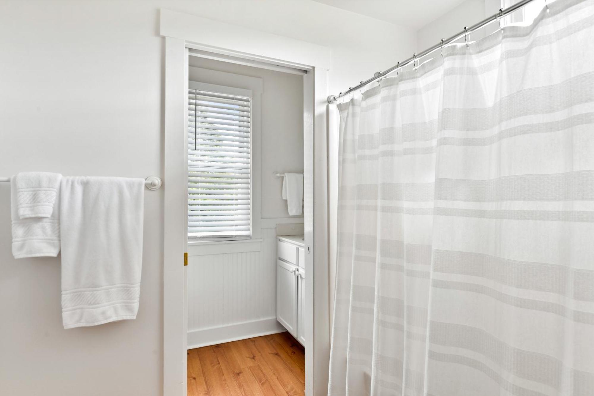 The Farmhouse Inn Buckhead Rum bild